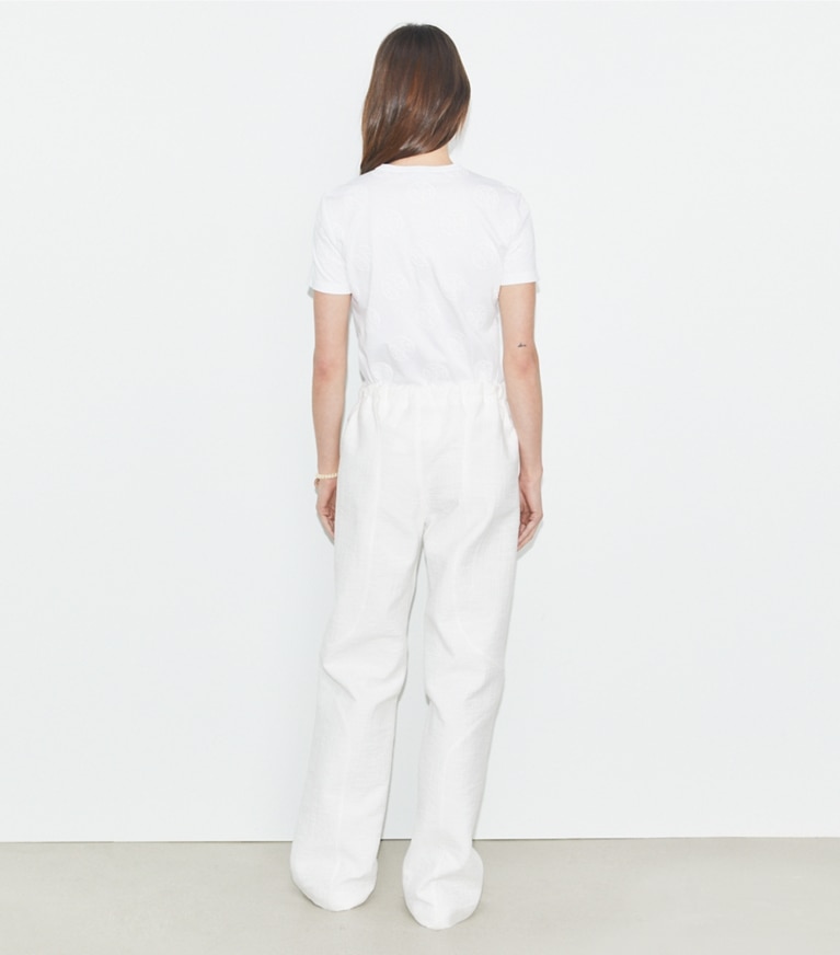 Tory Burch designer トップス Tモノグラム ロゴ Tシャツ in Marshmallow / White front
