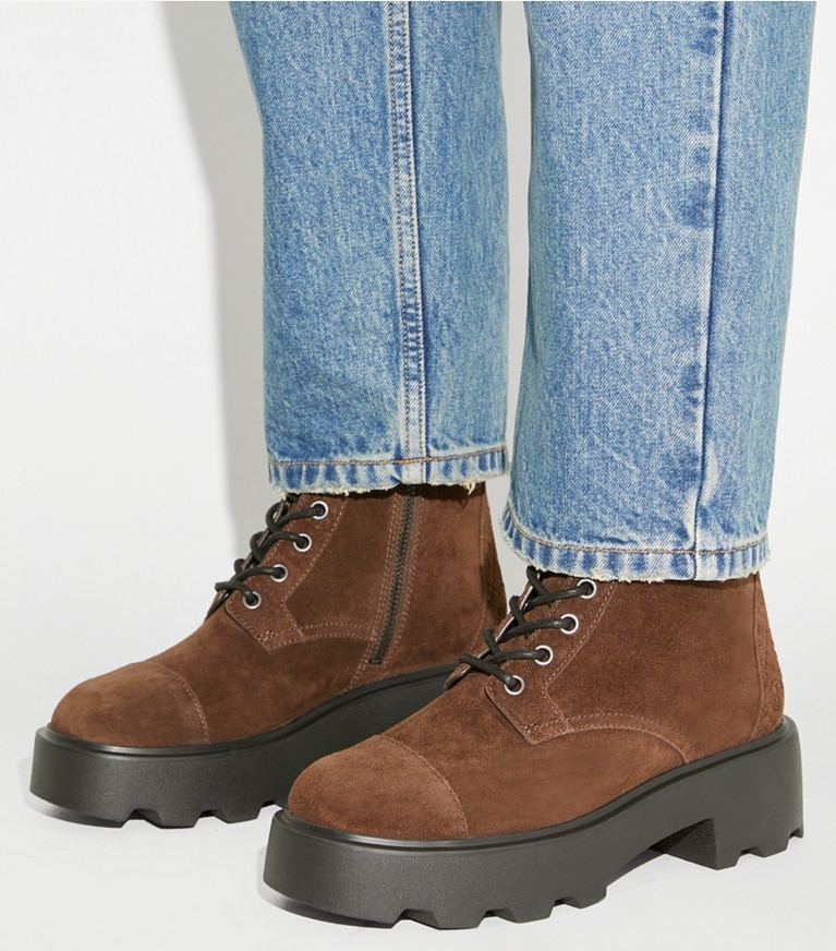 Tory Burch designer ankle boots T Monogram Lug Boot in COCOA angle