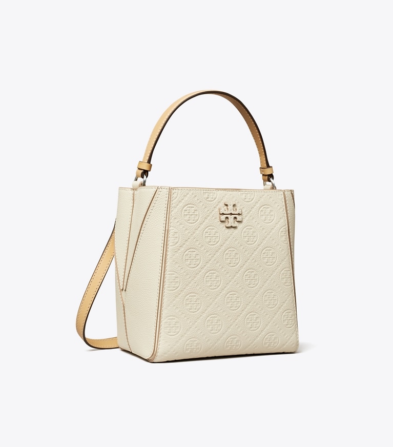 Tory Burch designer クロスボディバッグ Tモノグラム マックグロー スモール バケットバッグ in Warm White angle