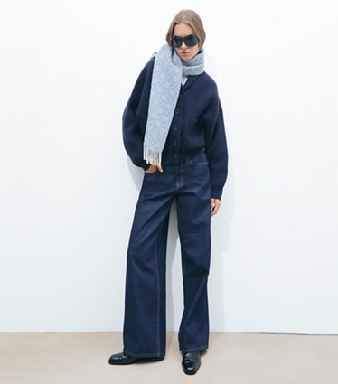 Tory Burch designer scarves T Monogram Oblong Scarf in Dusky Blue accessory on model