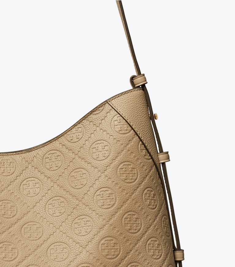 Tory Burch designer ショルダーバッグ Tモノグラム ペブルド メッセンジャーバッグ in Fresh Clay angle