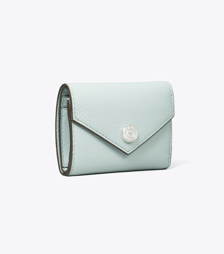 Tory Burch designer 財布 Tモノグラム ペブルド エンベロープ スモールウォレット in Light Sea angle