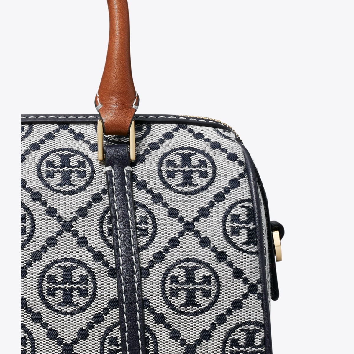 【Tory Burch】 T MONOGRAM PETITE BARREL BAG ◆国内発送◆ t-monogram-petite-barrel-bag-