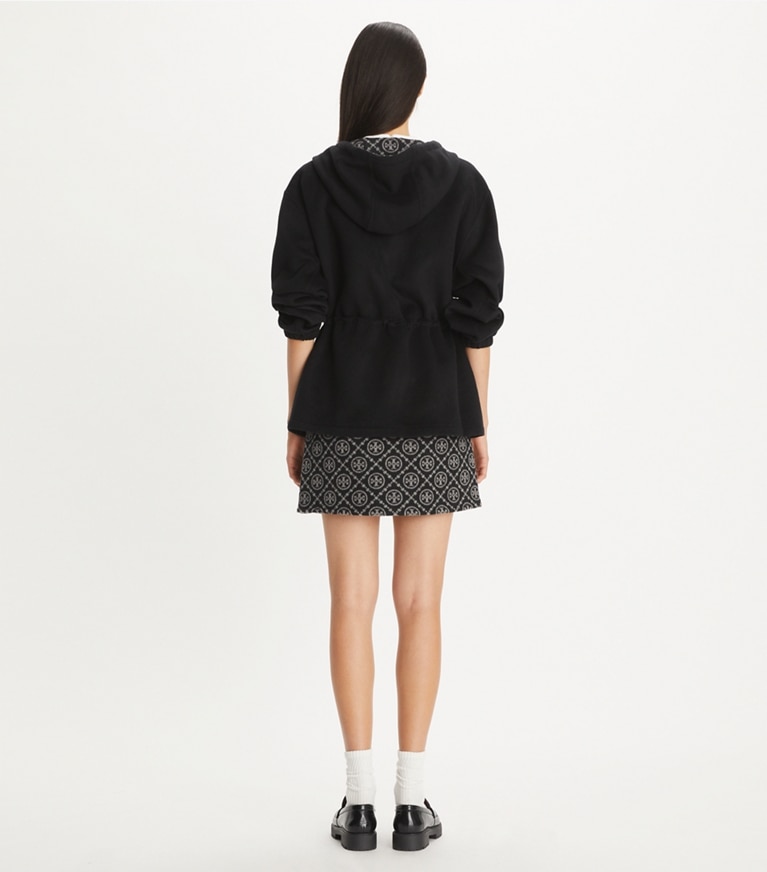 Tory Burch designer ジャケット Tモノグラム リバーシブル ジャカード アノラック in Black/Gray T Monogram front