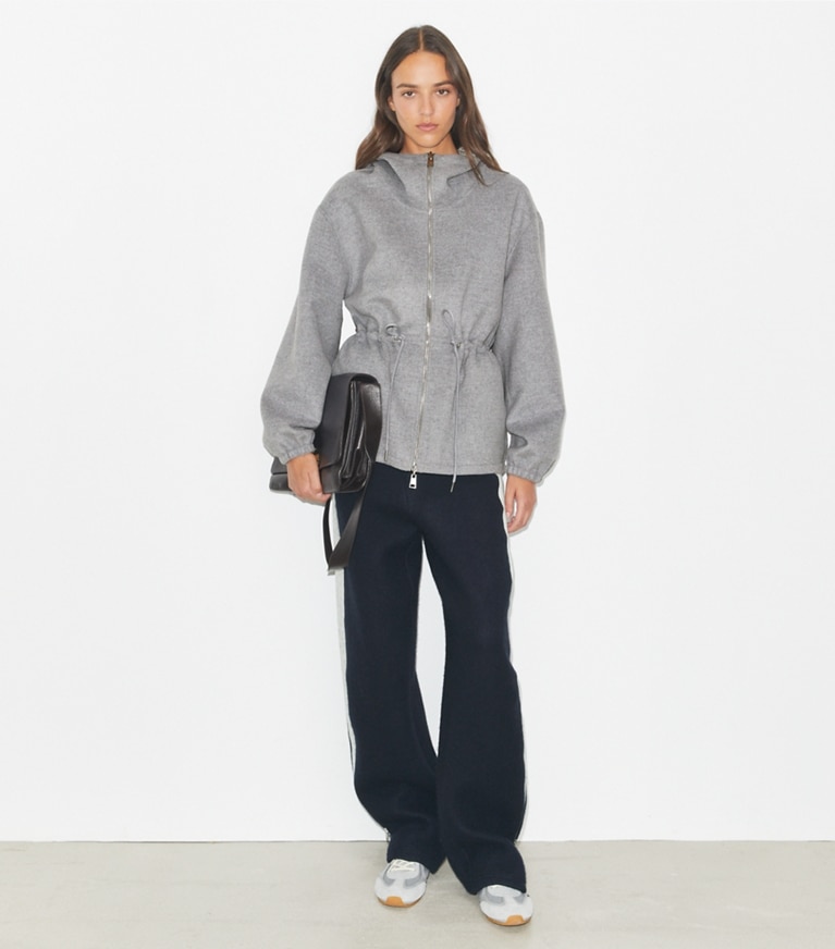 Tory Burch designer ジャケット Tモノグラム リバーシブル ジャカード アノラック in Jacquard Brushed Wool Coating Gray front