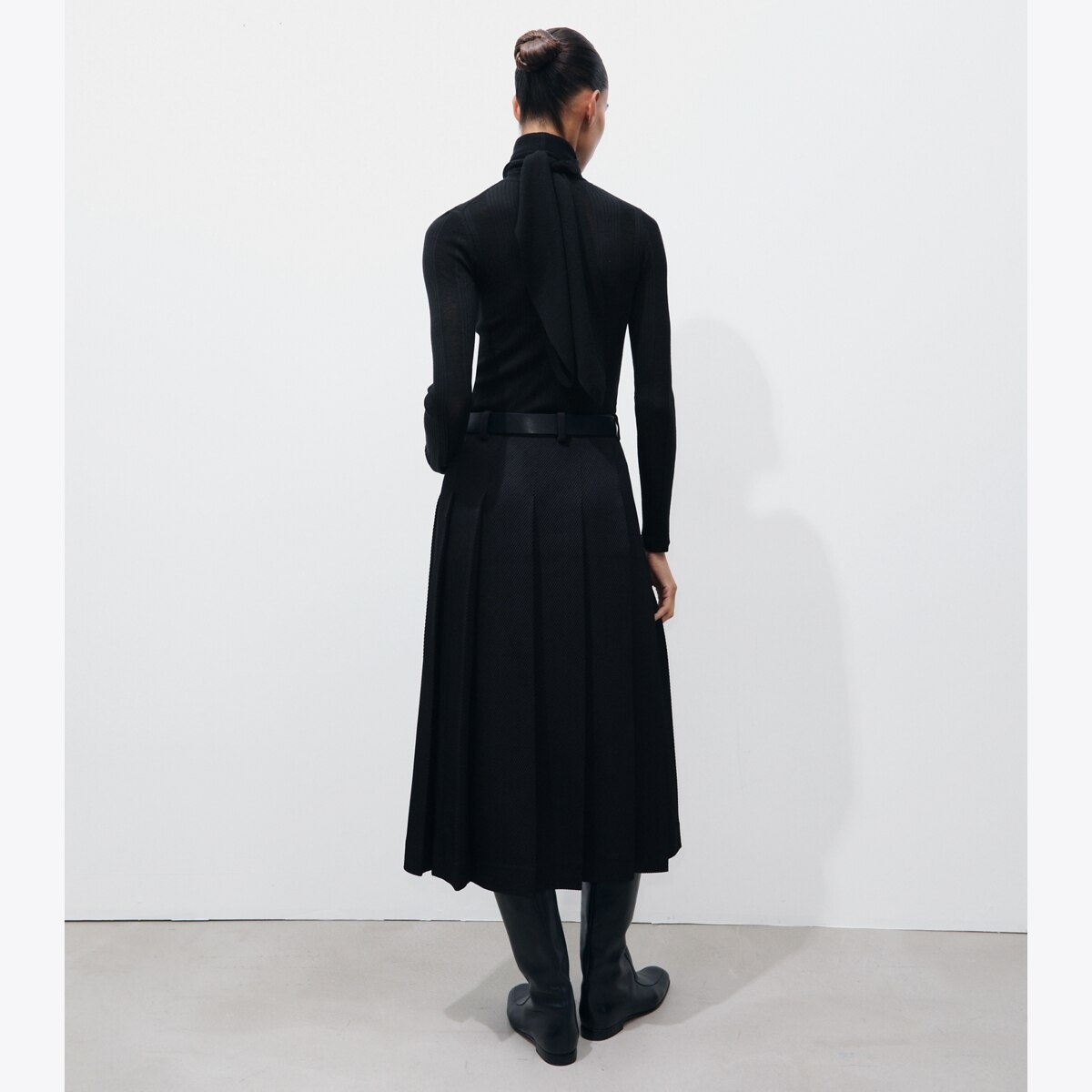 TAILORED TWILL PLEATED SKIRT - thumbnail 3