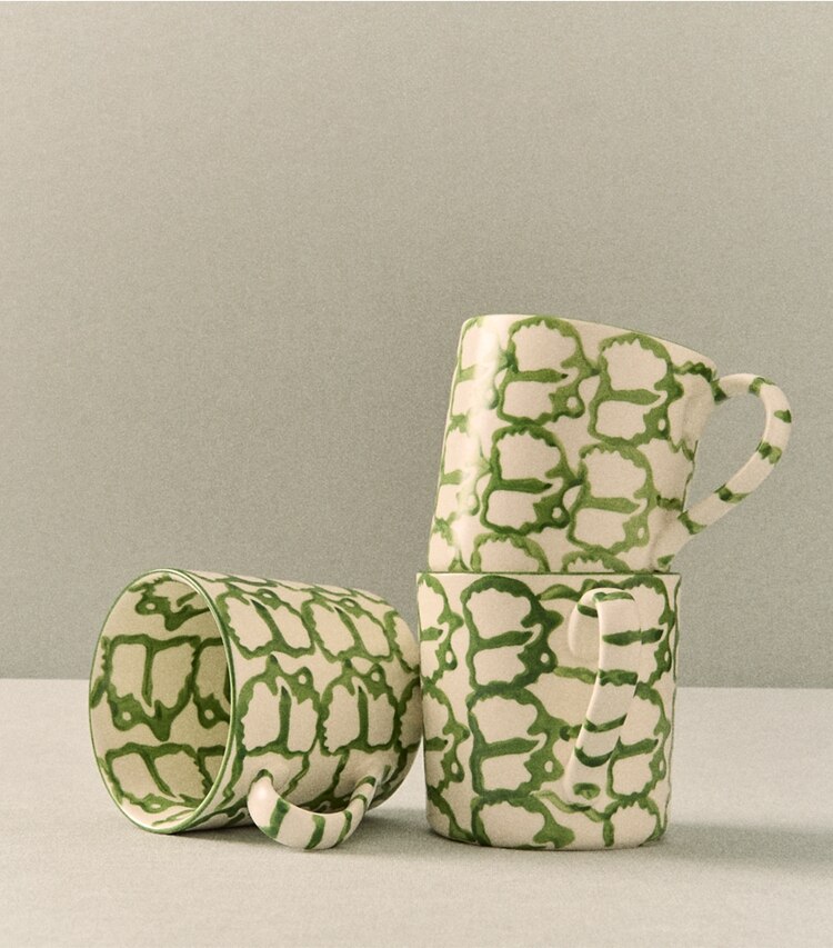 Tory Burch designer vaisselle Tasse collection Spongeware, lot de 4 dans Green/Smoke éditorial