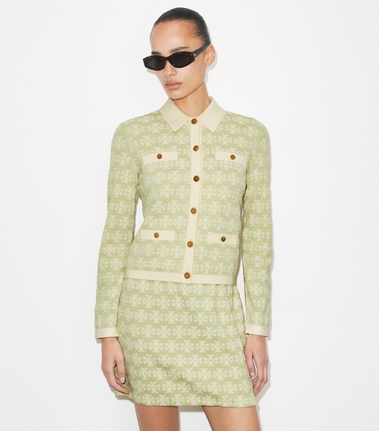 Tory Burch designer セーター テリー コットン カーディガン in Green / Vanilla on model detail