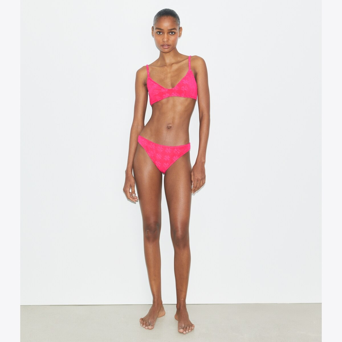 ビキニ Tory Burch FW25 TERRY BIKINI BOTTOM (167701 654) Terry Logo Bikini Botttom: Women's Designer Two Pieces