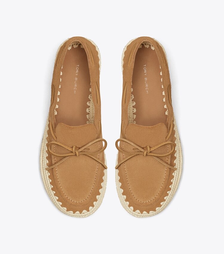 Tory Burch designer flats The Raffia Boaty in AMBER GRAIN / NATURAL overhead