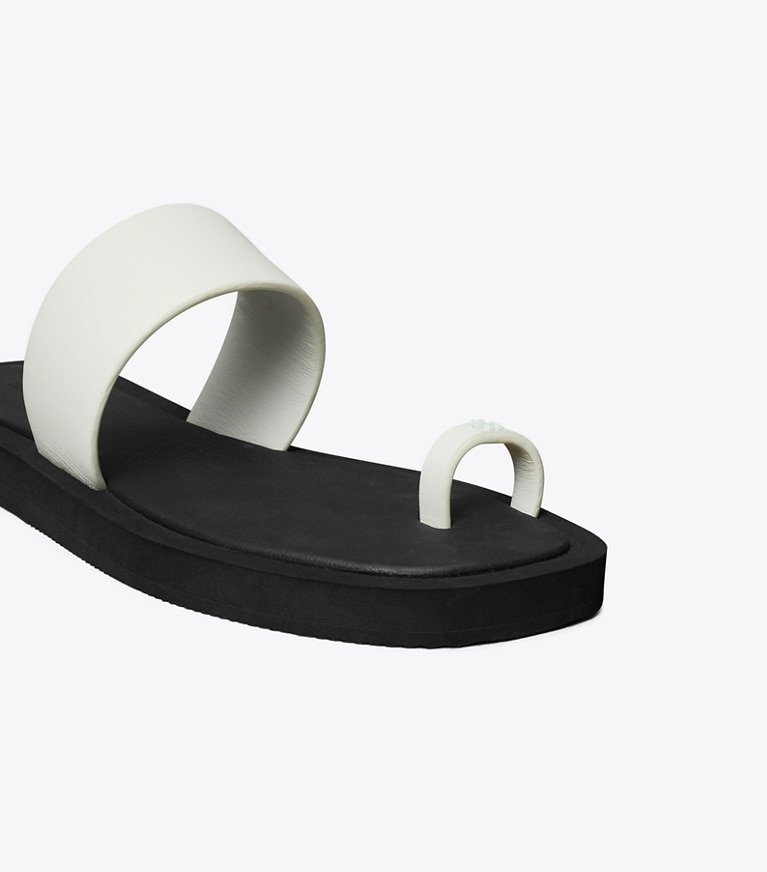 Tory Burch designer sandals Toe Ring Slide in CLOUD / PERFECT BLACK angle