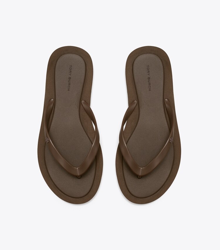 Tory Burch designer sandales Tong matelassée Kira dans DARK COCOA / DARK COCOA vue du dessus