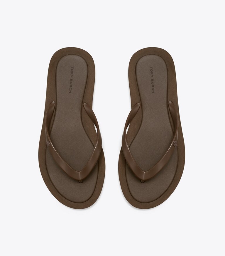Tory Burch designer sandales Tong matelassée Kira dans DARK COCOA / DARK COCOA vue du dessus