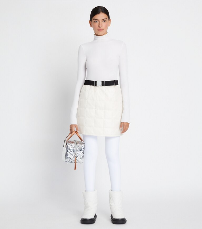 Tory Sport designer hauts Top à col montant et manches longues sans coutures in Optic White front