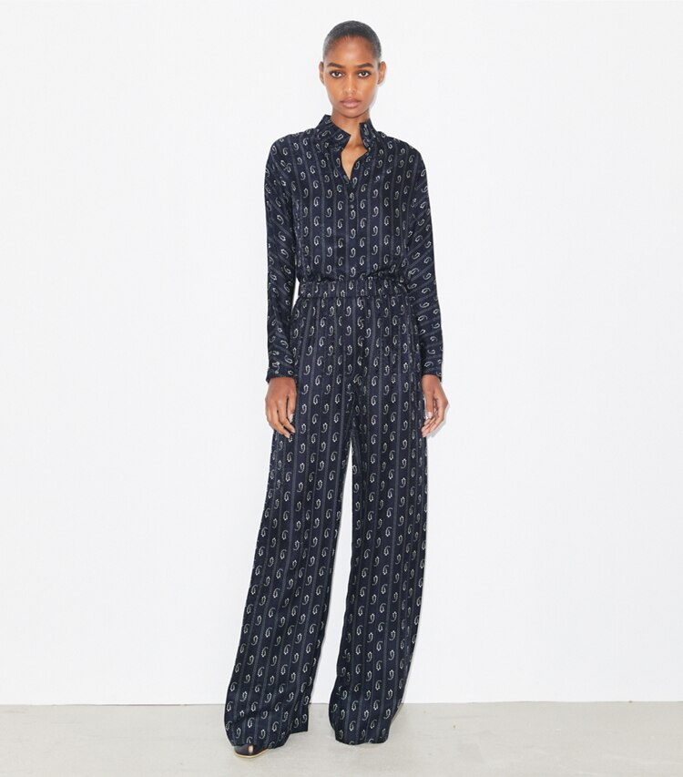 Tory Burch designer tops Top in jacquard in Medium Navy Pajama Print parte anteriore su modella