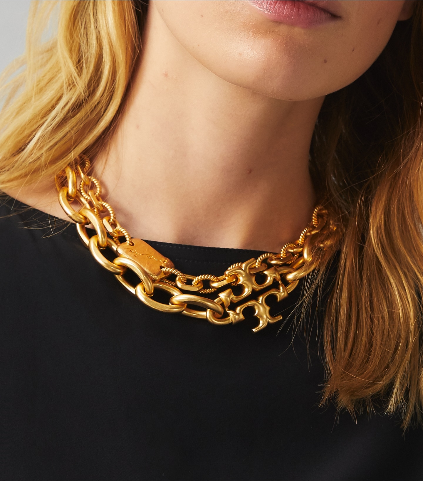 Torsade Statement Necklace