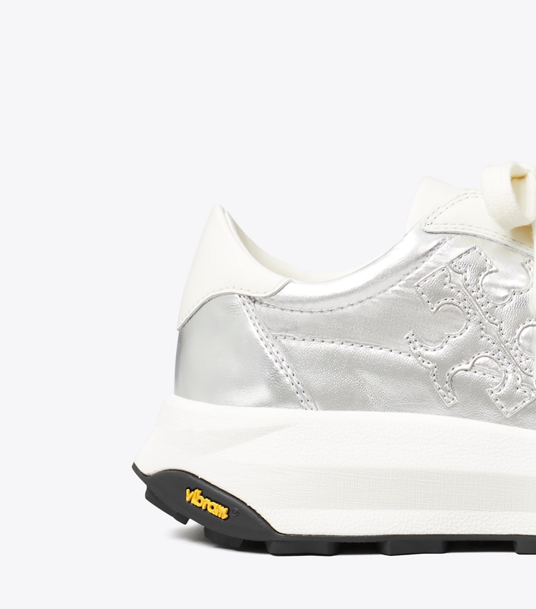 Tory Burch designer sneakers Tory Trainer in METALLIC SILVER/SILVER SPECCHIO/CREAM detail