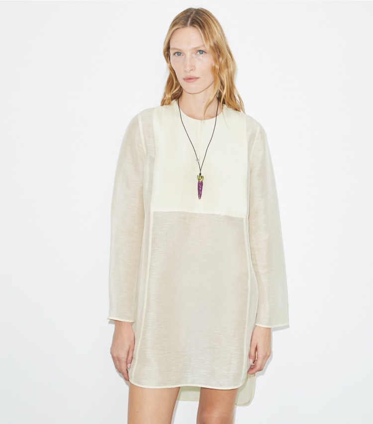 Tory Burch designer copricostume Tunica in lino in New Ivory on model detail