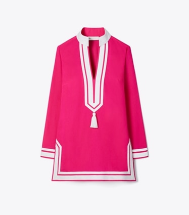Tory Burch designer paréos Tunique unie à pompons in Bold Pink front