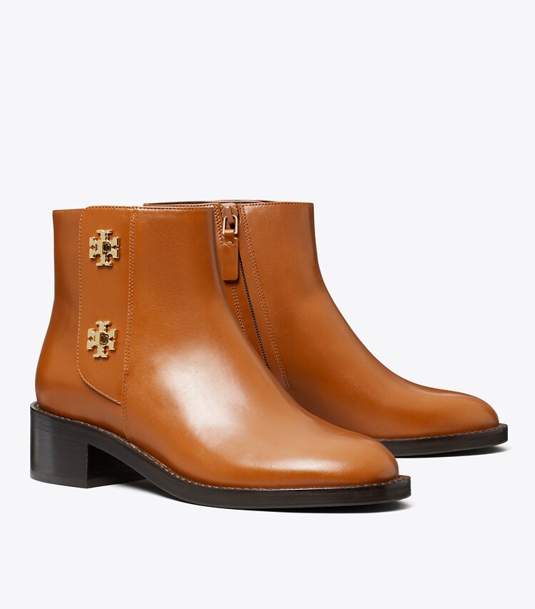 Tory Burch designer ブーティ Tロック アンクルブーツ in SIERRA COGNAC angle