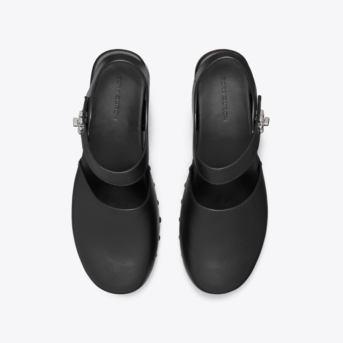 turnlock-clog-overhead.