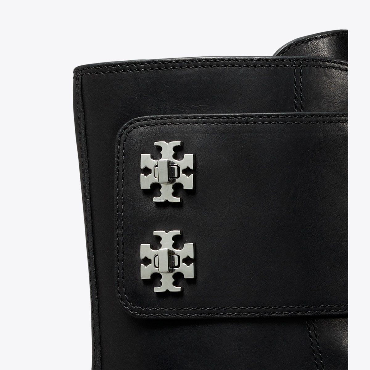 turnlock-lug-boot-detail.
