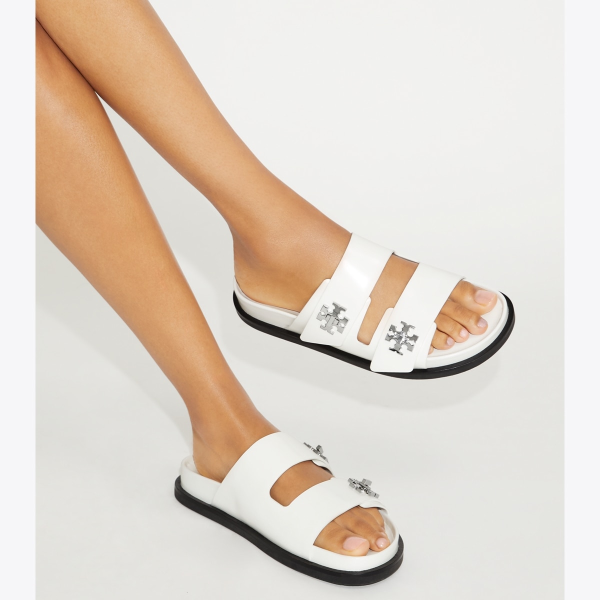 サンダル・ミュール Tory Burch FW25 \"T LOCK SPORT SLIDE\" SANDALS (169691 960) Turnlock Sport Slide: Women's Designer Sandals | Tory Burch