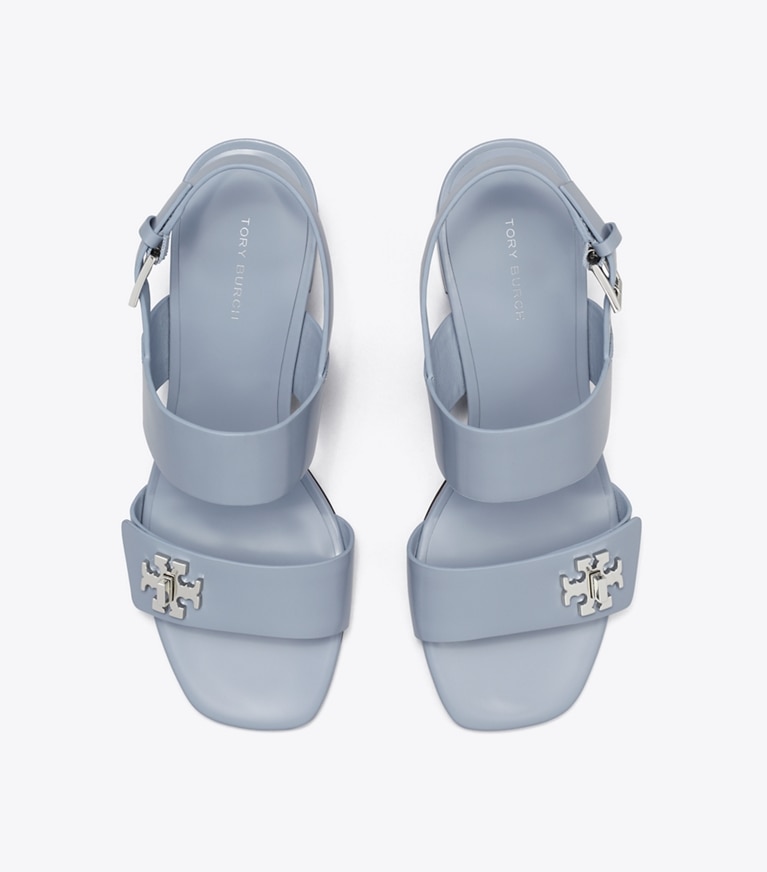Tory Burch designer サンダル ターンロック ヒールサンダル in VAPOR BLUE angle