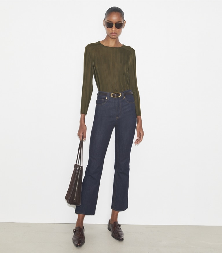 Tory Burch designer unterteile Verkürzte, ausgestellte Jeans in Raw/Unwashed front