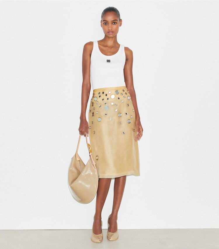 Tory Burch designer unterteile Verzierter Rock mit Spiegelplättchen in Soft Wheat modell von vorn