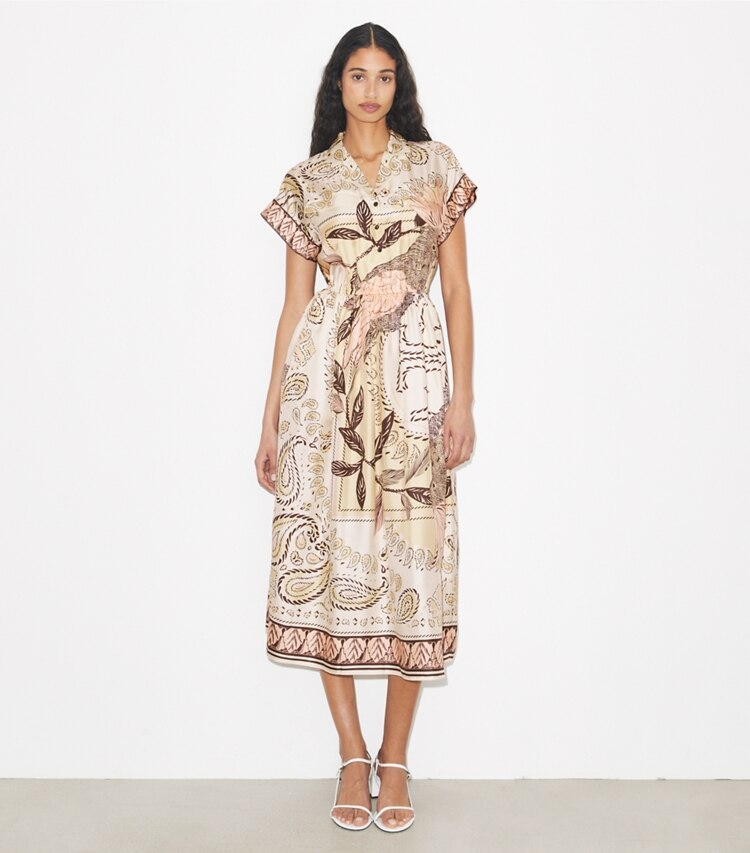 Tory Burch diseñador vestidos Vestido camisero de seda con cintura en Pink Cockatoo frente en modelo