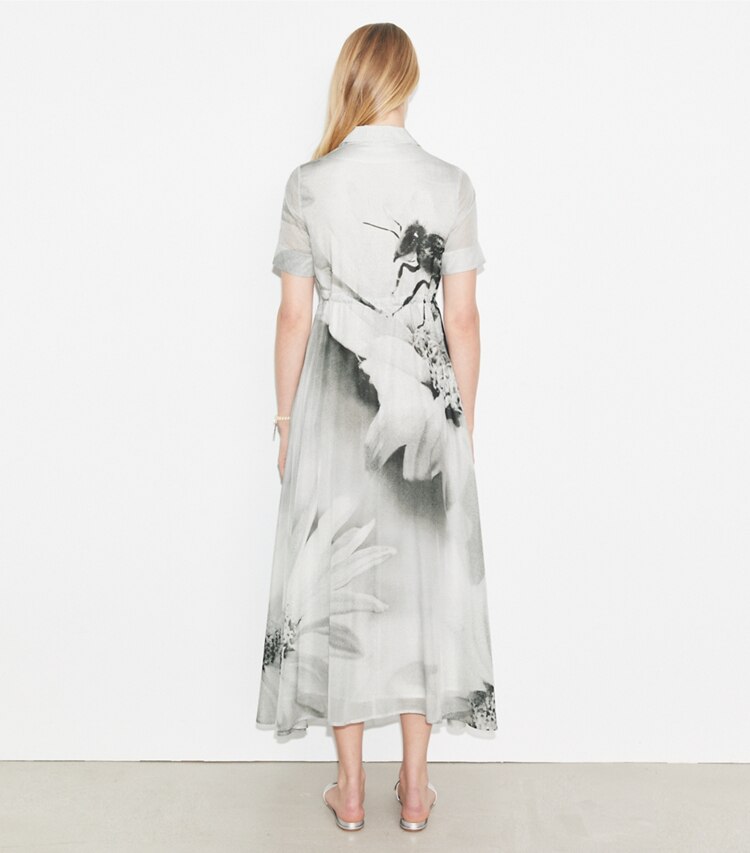 Tory Burch diseñador vestidos Vestido camisero de voile de algodón y seda en Gray Bee parte posterior en modelo