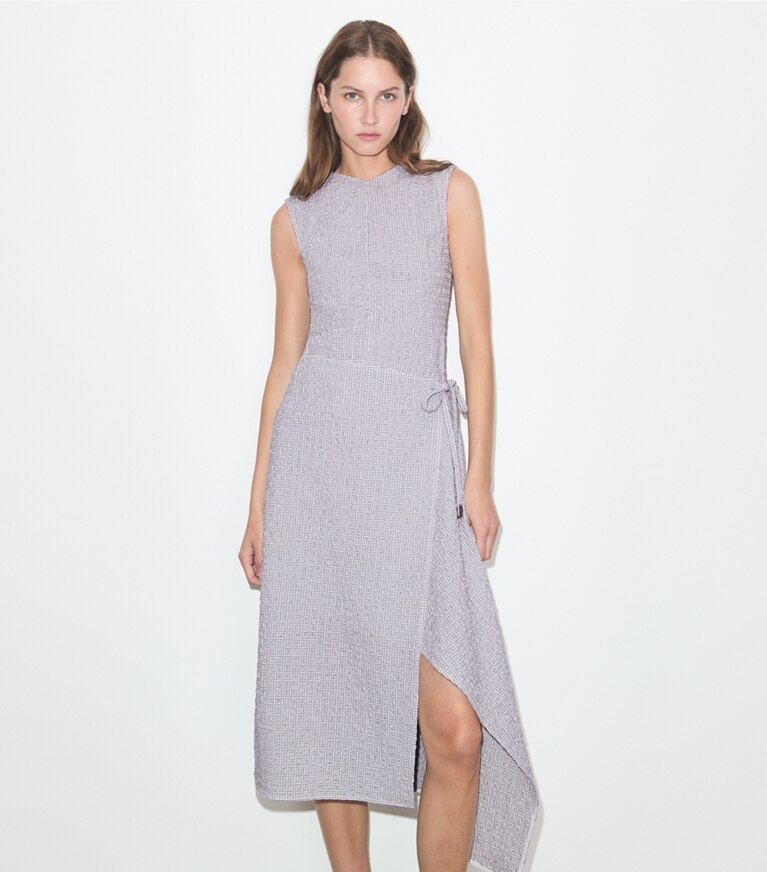 Tory Burch diseñador vestidos Vestido cruzado de algodón asimétrico en White / Pink detalle en modelo