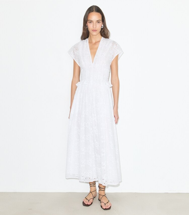 Tory Burch diseñador vestidos Vestido de algodón con ojales en White frente en modelo