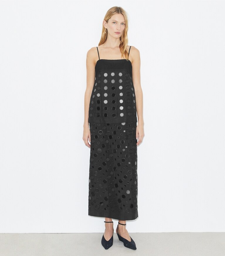 Tory Burch diseñador vestidos Vestido de capas con trabajo de espejos hechos a mano en Black frente en modelo