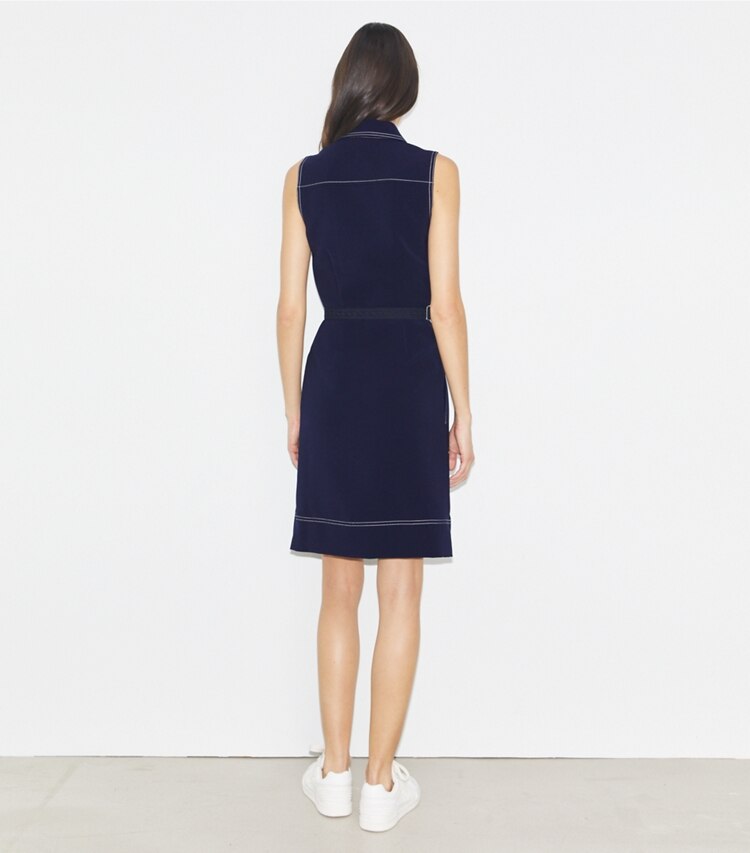Tory Burch diseñador vestidos Vestido de golf con puntadas Pick en Tory Navy parte posterior en modelo