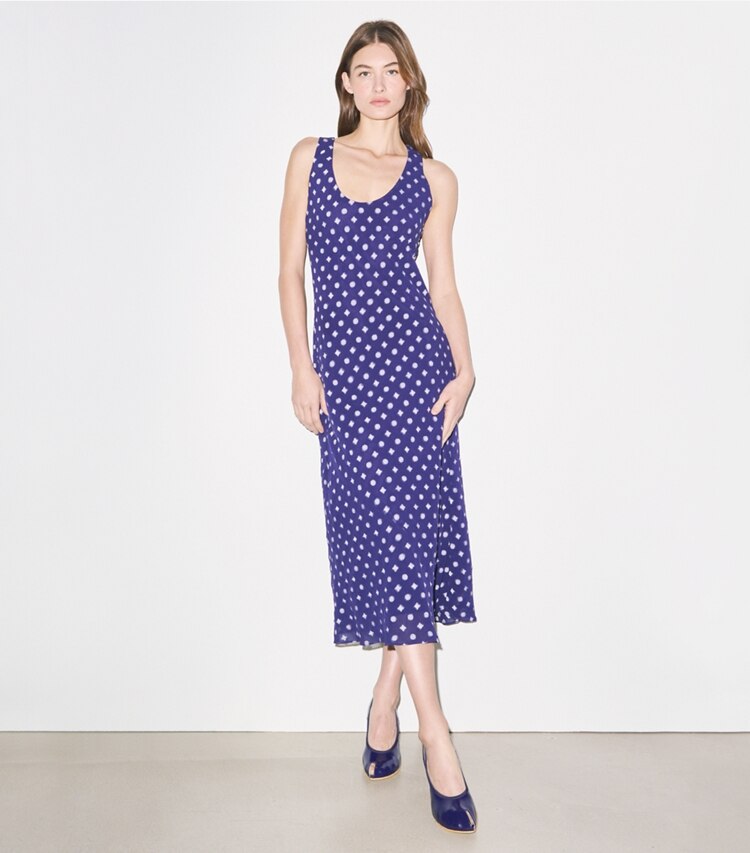 Tory Burch diseñador vestidos Vestido de jacquard en Ballpoint Ink Nothing Ditsy frente en modelo