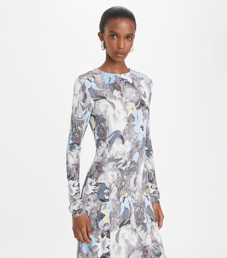 Tory Burch diseñador vestidos Vestido de jersey de viscosa estampado en Blue Abstract Floral detalle en modelo