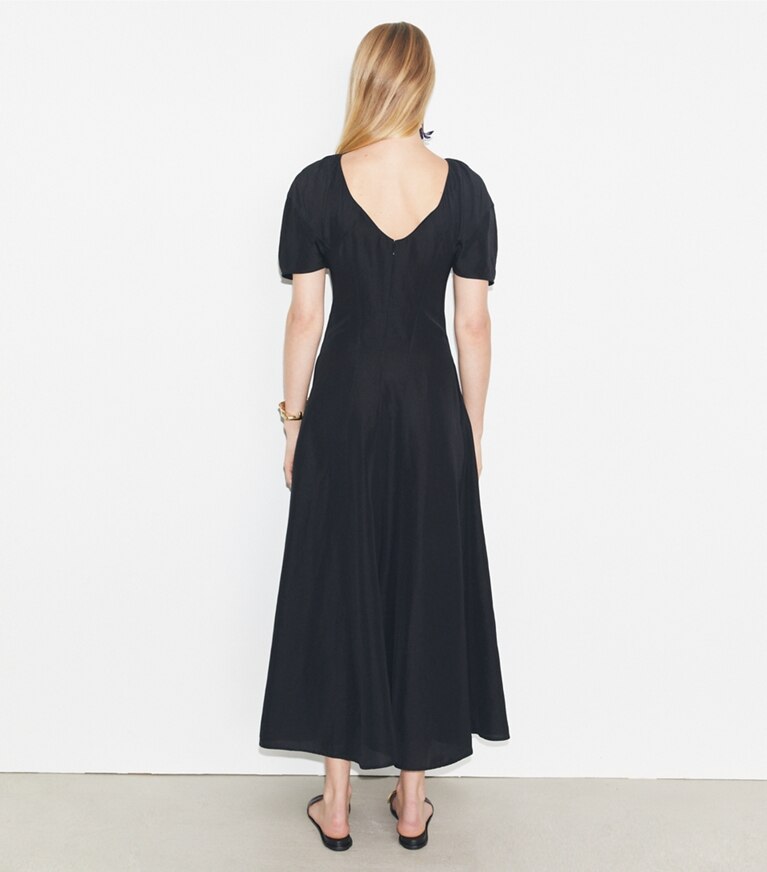 Tory Burch diseñador vestidos Vestido de lino con mangas globo en Black parte posterior en modelo