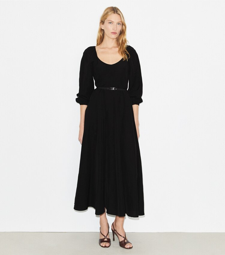 Tory Burch diseñador vestidos Vestido de lino en Black frente en modelo
