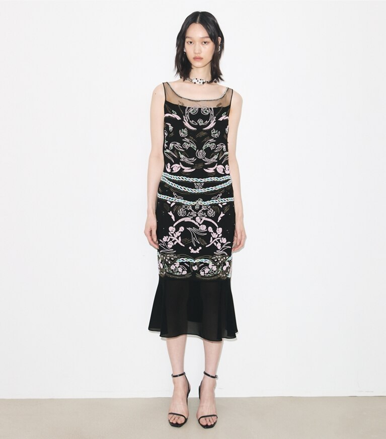 Tory Burch diseñador vestidos Vestido de malla con adornos en BLACK frente en modelo