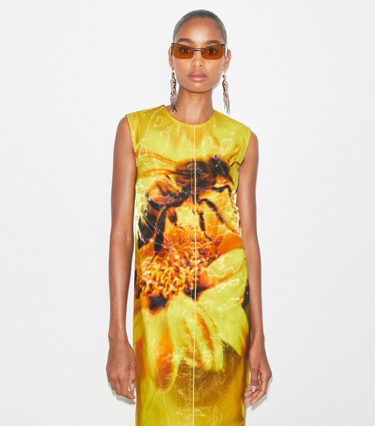 Tory Burch diseñador vestidos Vestido de organza estampada en Yellow Bee detalle en modelo