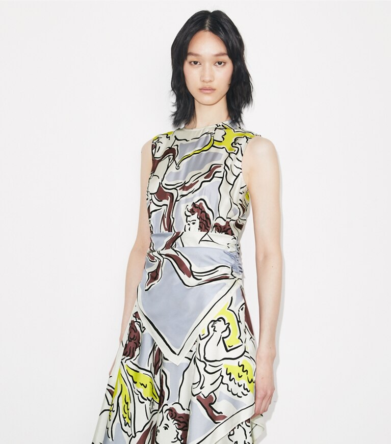 Tory Burch diseñador vestidos Vestido de seda estampado en Lilac Cherubs detalle en modelo