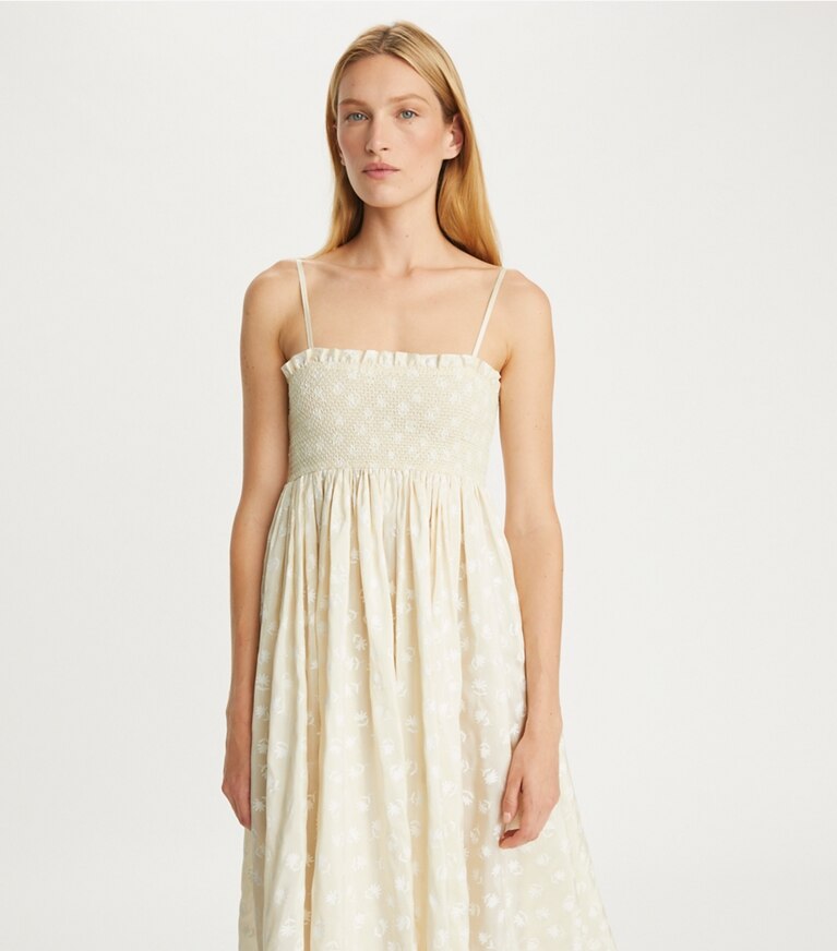 Tory Burch diseñador vestidos Vestido de seda fruncido sin breteles en Beige Scatter Daisy detalle en modelo