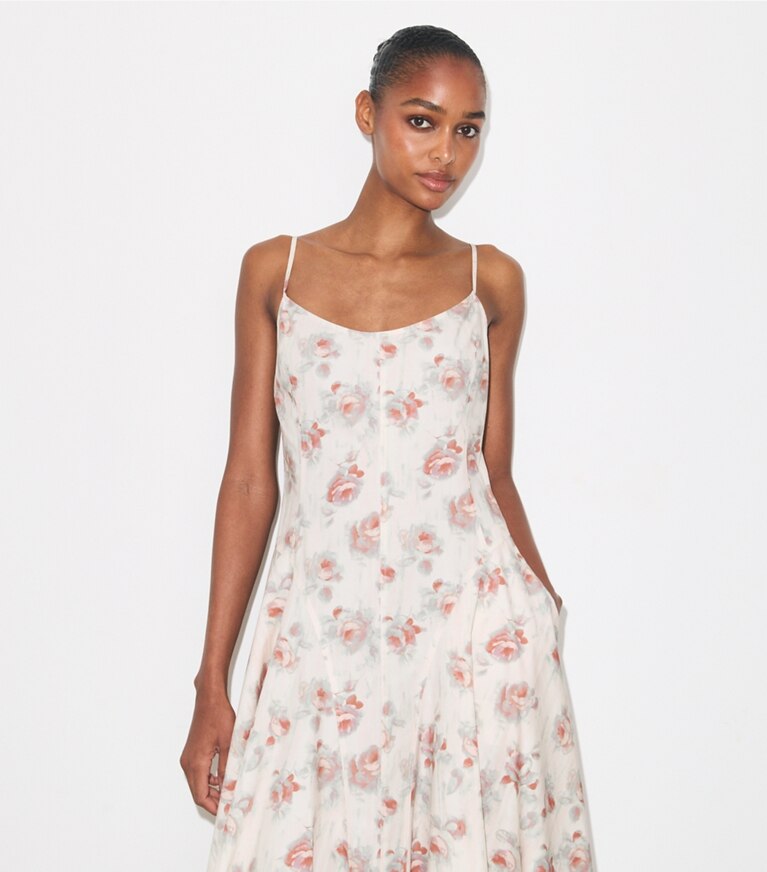Tory Burch diseñador vestidos Vestido estampado sin mangas en Pink Roses detalle en modelo