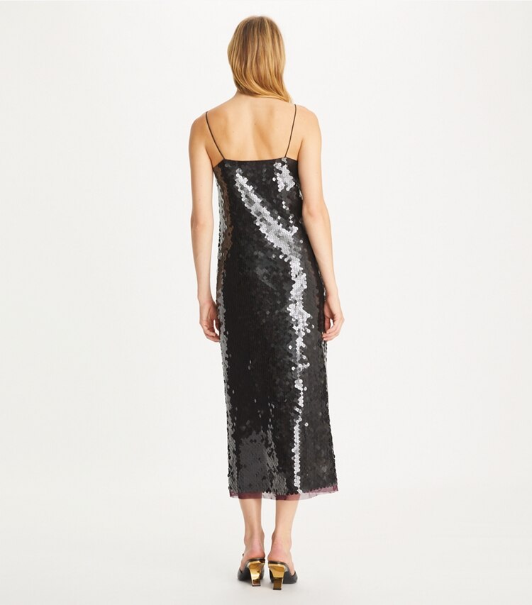 Tory Burch diseñador vestidos Vestido lencero con lentejuelas en Dark Scarlet parte posterior en modelo