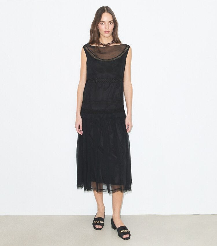 Tory Burch diseñador vestidos Vestido plisado de encaje de seda en BLACK frente en modelo