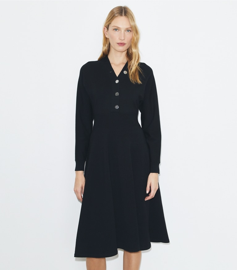 Tory Burch diseñador vestidos Vestido suéter en Black detalle en modelo
