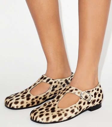 Tory Burch designer flats Violet T-Strap in CHEETAH SPOTS accessory on model