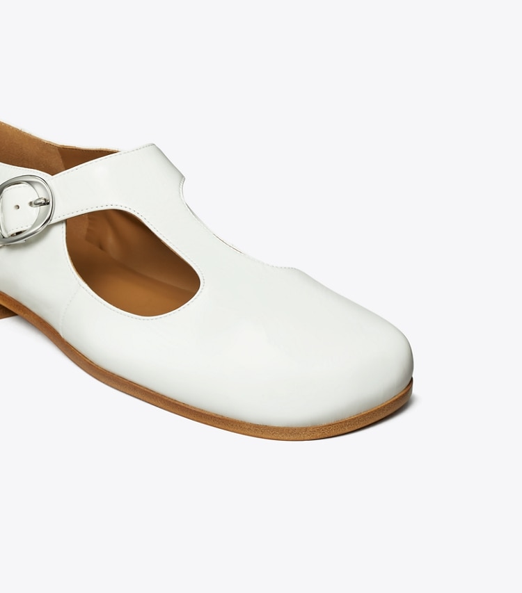 Tory Burch designer フラット バイオレット Tストラップ in BIANCO ディテール
